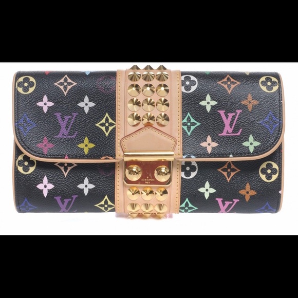 SOLD!!!! Louis Vuitton *LV* Monogram Clutch - Picture 3 of 10